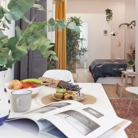 Ra - Stylish Loft - Walk To The Of Appartement Valence