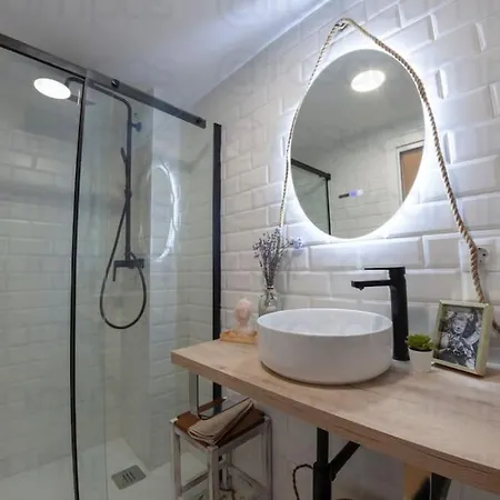 Ra - Stylish Loft - Walk To The Of Апартаменты Валенсия